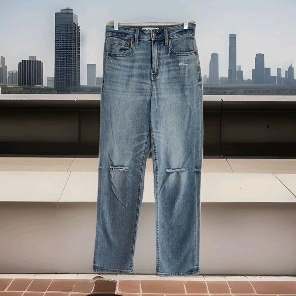 Daze Straight Leg Distressed Women's Jeans, Size 25, Light Wash Blue - Picture 1 of 12